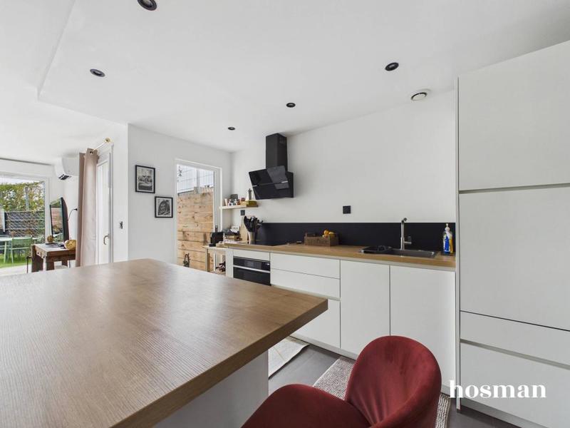 Maison - 84 m² - 4 pièces