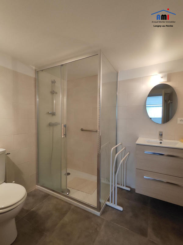 Maison - 165 m² - 9 pièces