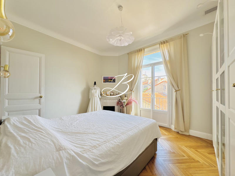 Appartement - 83 m² - 4 pièces