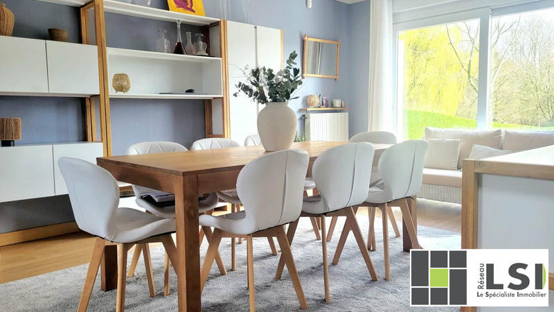 Maison contemporaine - 145 m² - 8 pièces