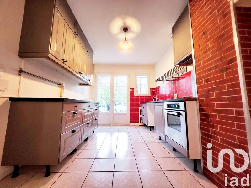 Maison - 100 m² - 6 pièces