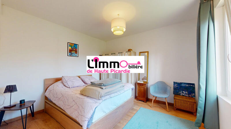 Maison - 94 m² - 5 pièces