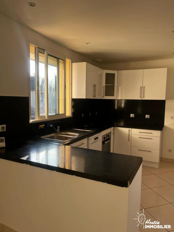 Maison - 99 m² - 6 pièces