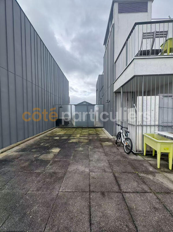 Appartement - 96 m² - 4 pièces