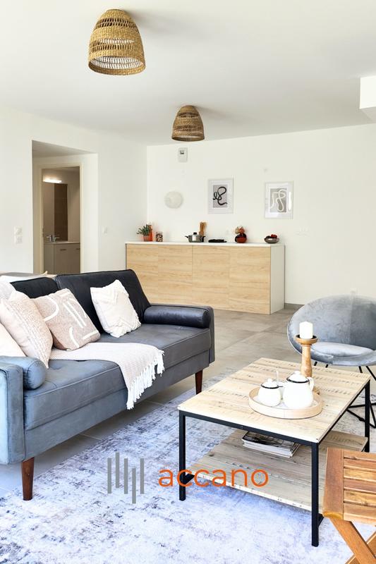 Appartement - 100 m² - 5 pièces