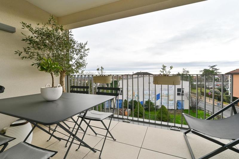 Appartement - 65 m² - 3 pièces