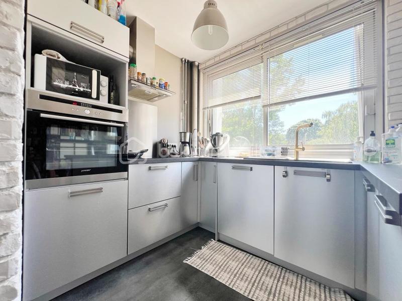 Appartement - 81 m² - 5 pièces