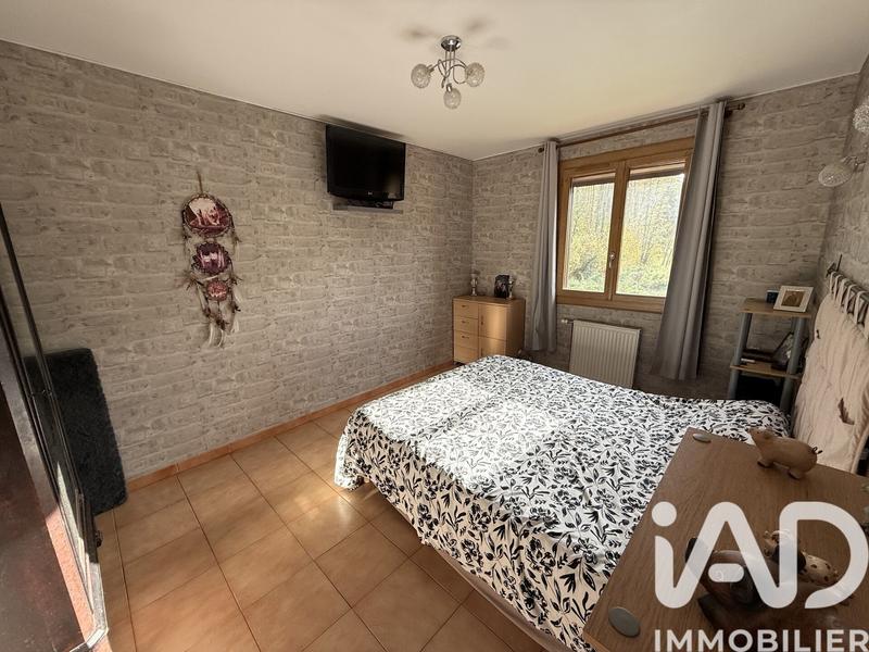 Maison - 90 m² - 5 pièces