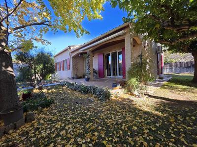 Villa - 93 m² - 4 pièces