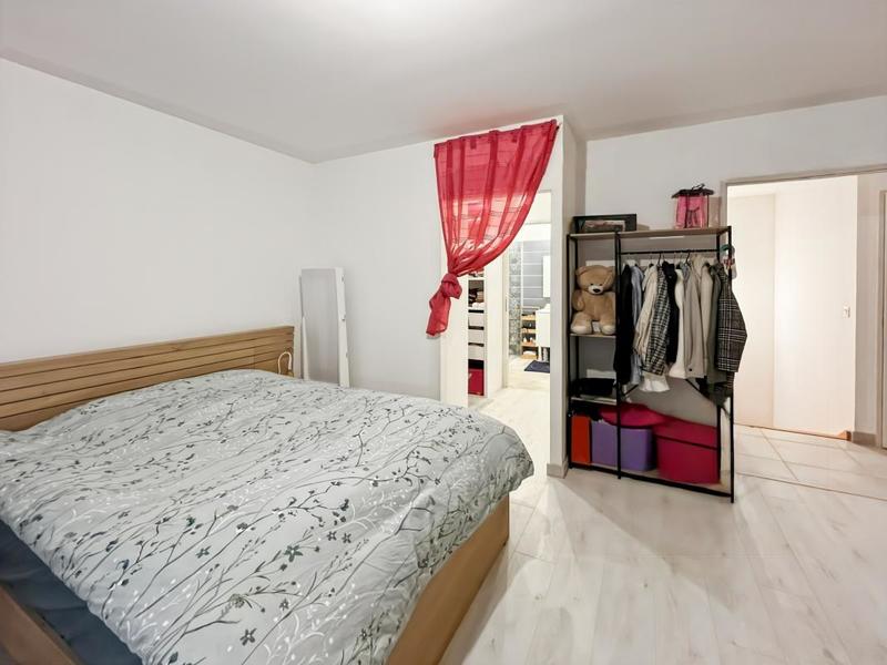 Maison - 186 m² - 7 pièces