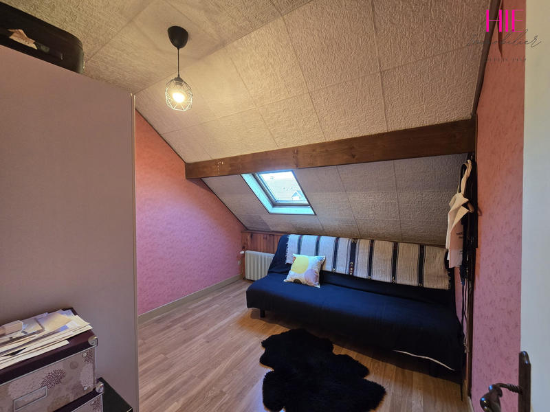 Maison - 100 m² - 6 pièces