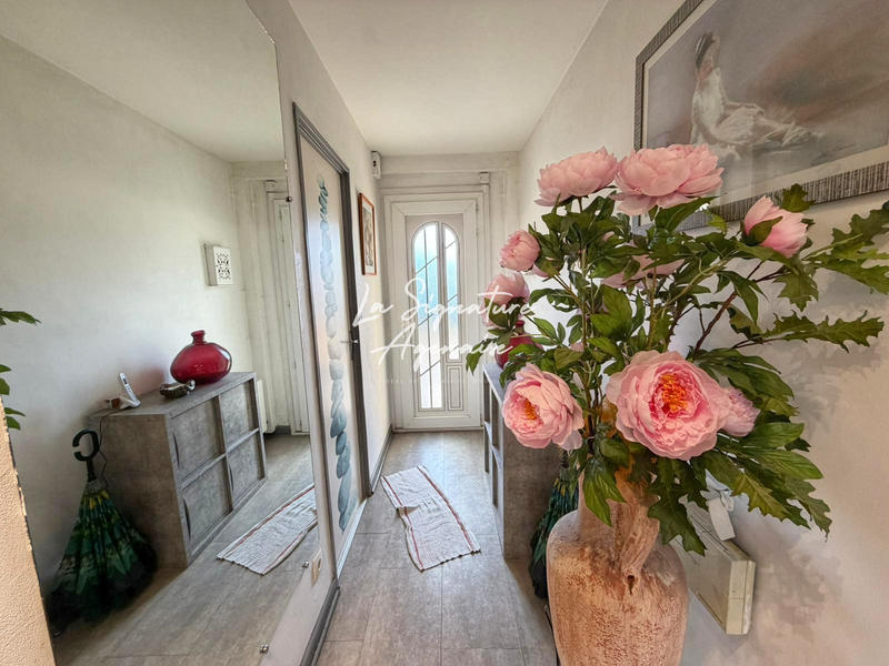 Maison - 114 m² - 6 pièces