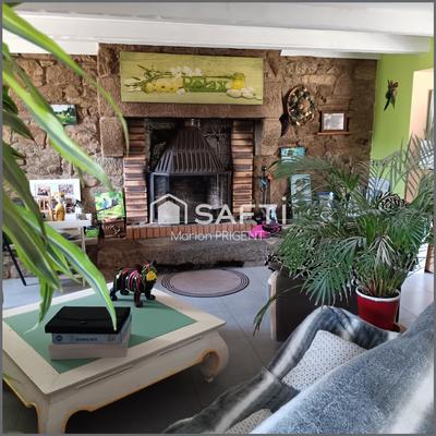 Maison - 150 m² - 6 pièces