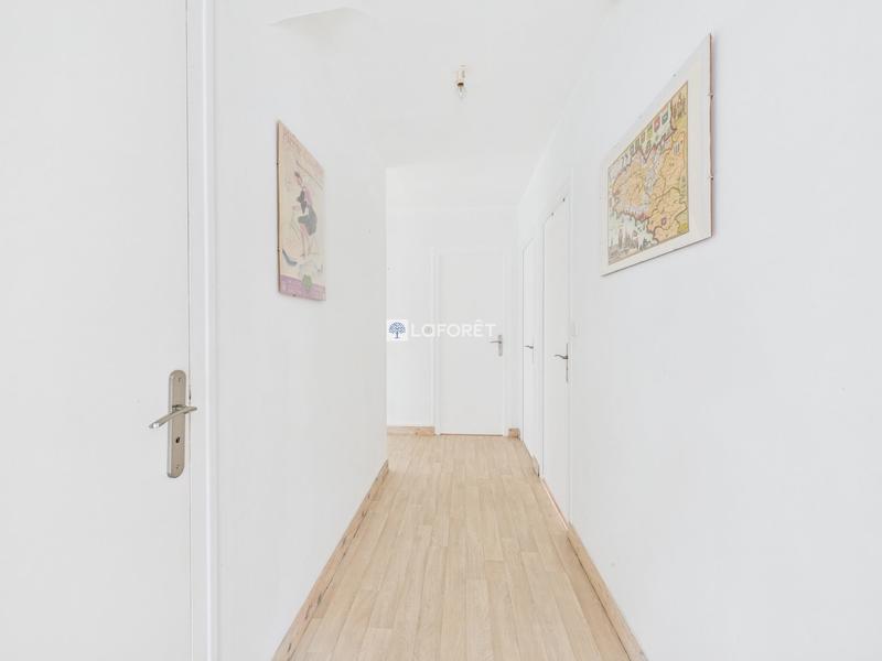 Maison - 192 m² - 8 pièces