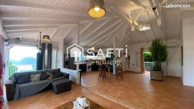 Maison - 155 m² - 6 pièces