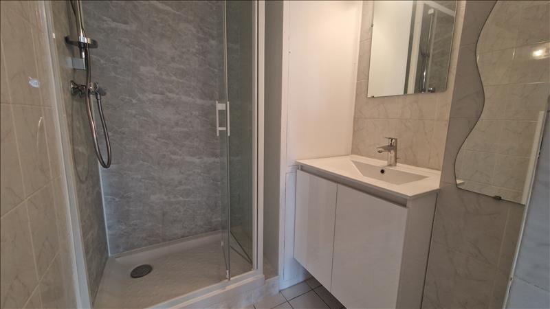 Appartement - 83 m² - 5 pièces