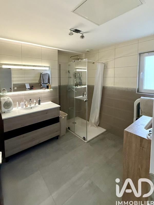 Maison - 85 m² - 4 pièces