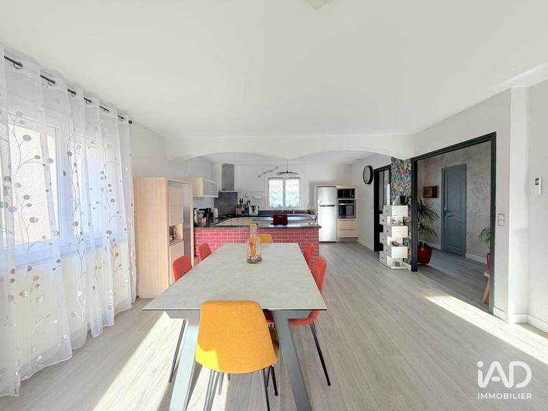 Maison - 134 m² - 5 pièces