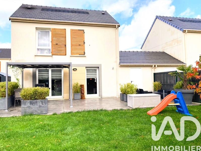 Maison - 80 m² - 4 pièces