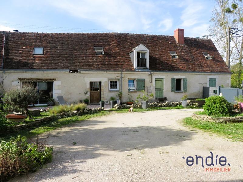 Maison - 230 m² - 12 pièces