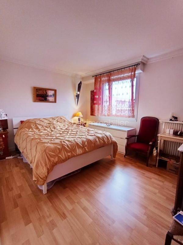 Appartement - 84 m² - 4 pièces