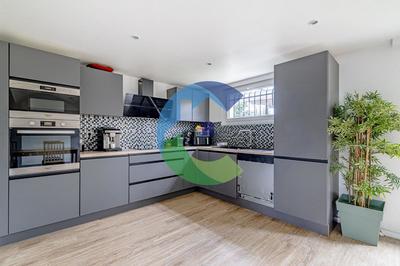 Maison - 129 m² - 6 pièces