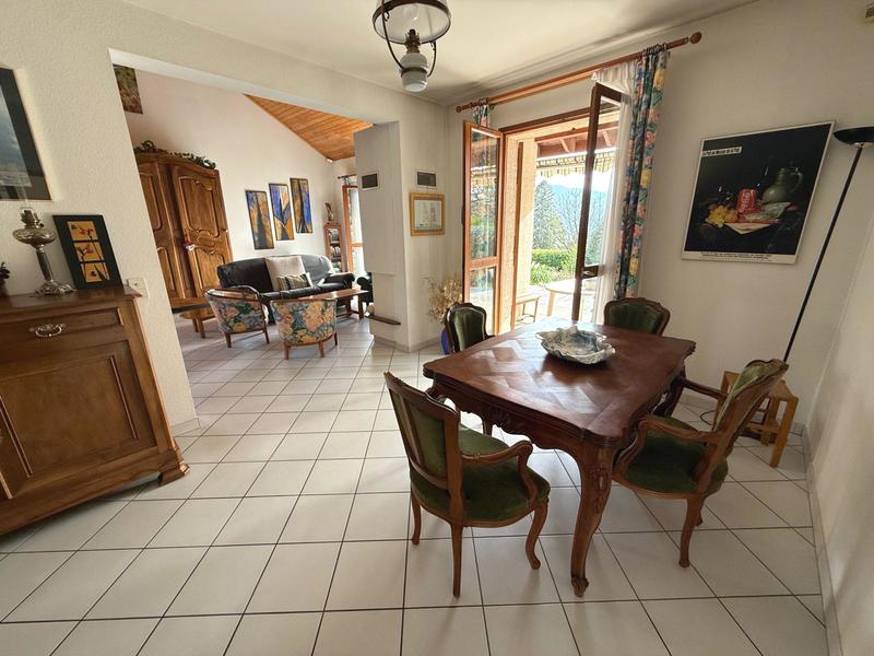 Maison - 157 m² - 7 pièces