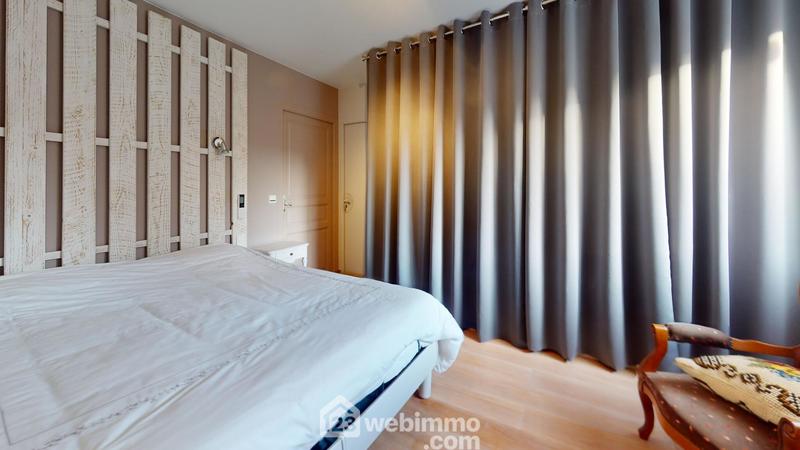 Maison - 150 m² - 7 pièces