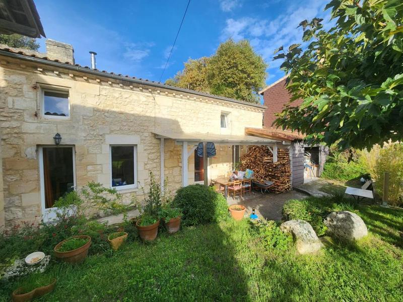 Maison - 140 m² - 4 pièces