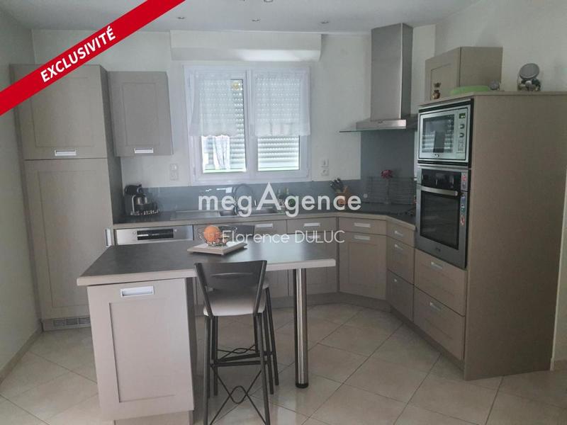 Maison - 86 m² - 4 pièces