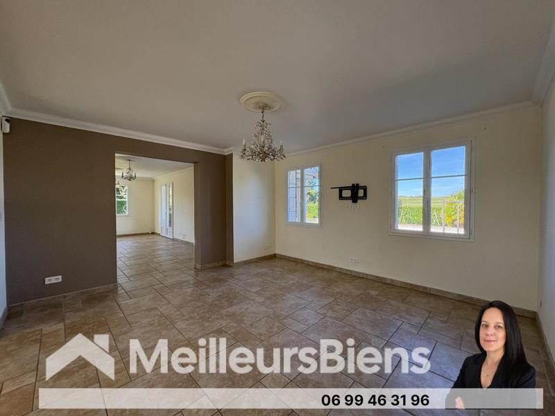 Maison - 265 m² - 10 pièces