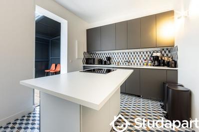 Chambre - 11 m² - 1 pièce