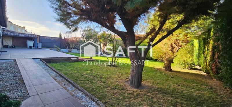 Maison - 121 m² - 6 pièces