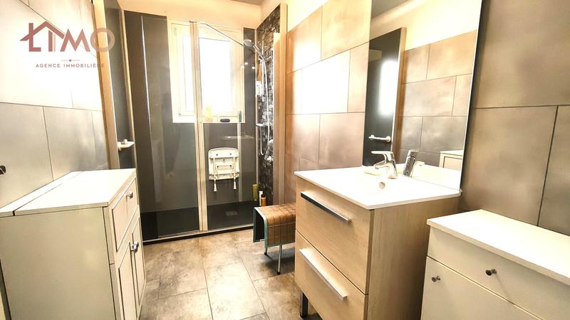 Maison traditionnelle - 148 m² - 5 pièces