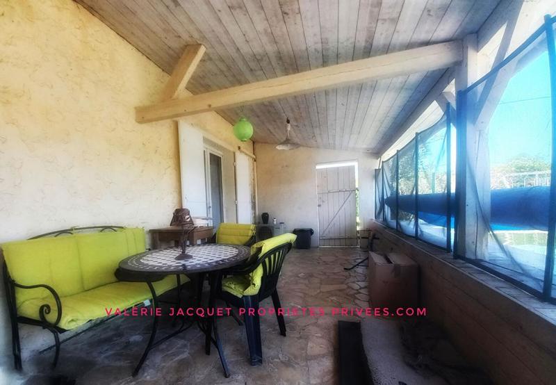 Maison - 200 m² - 8 pièces