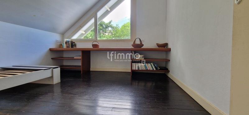 Villa - 160 m² - 5 pièces