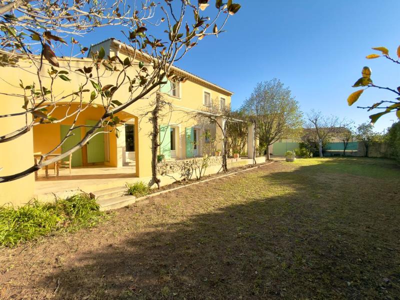 Propriété - 187 m² - 7 pièces