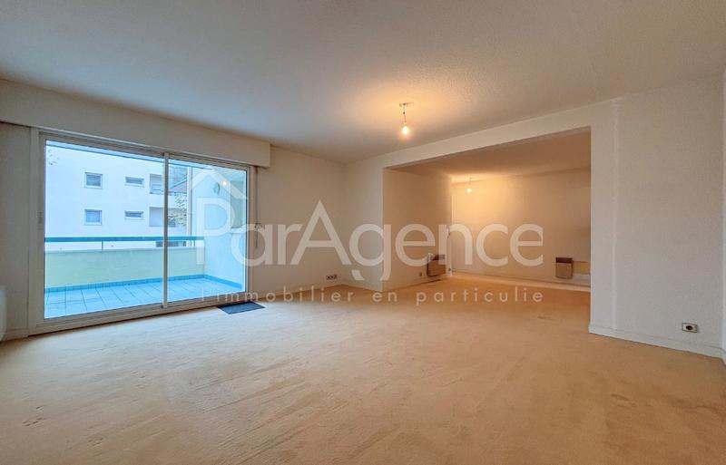 Appartement - 81 m² - 3 pièces