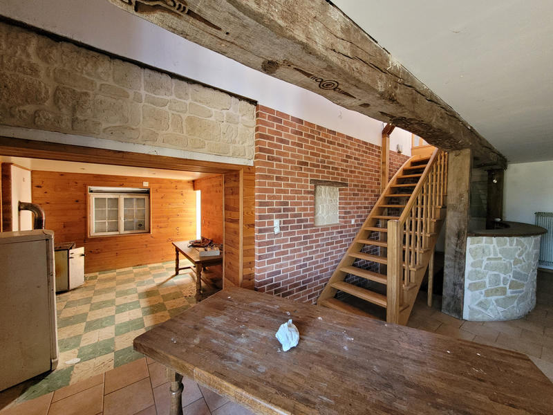 Maison - 150 m² - 4 pièces