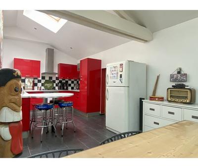 Maison traditionnelle - 139 m² - 6 pièces