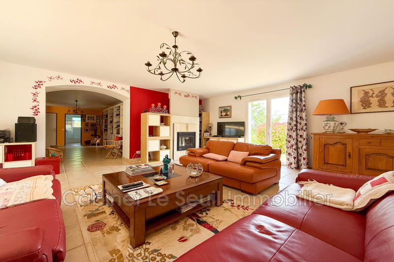 Villa - 224 m² - 8 pièces