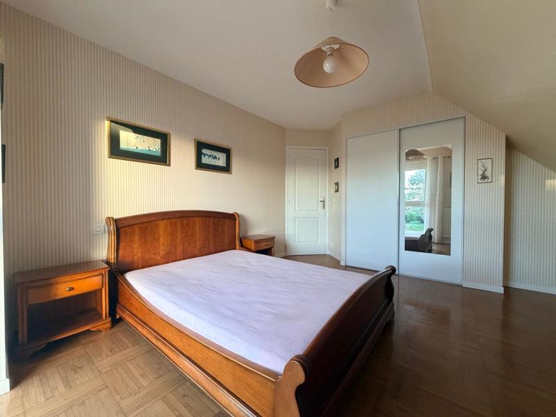 Maison - 121 m² - 5 pièces