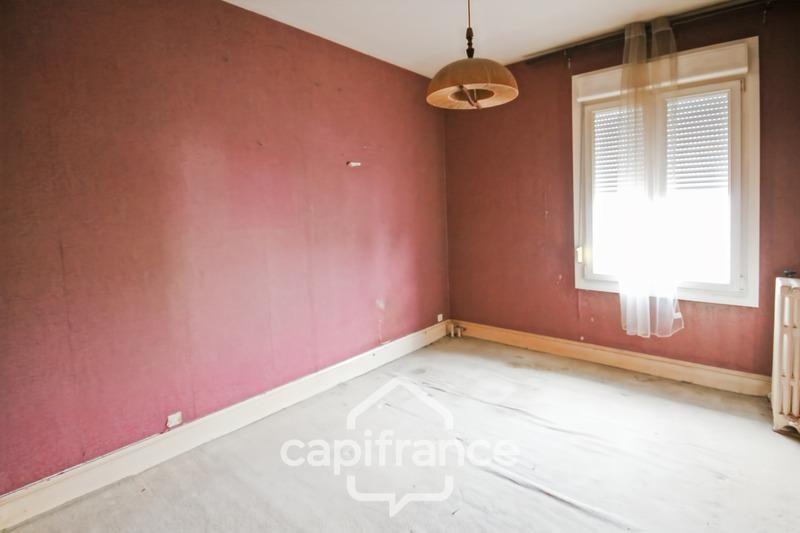 Maison - 207 m² - 8 pièces