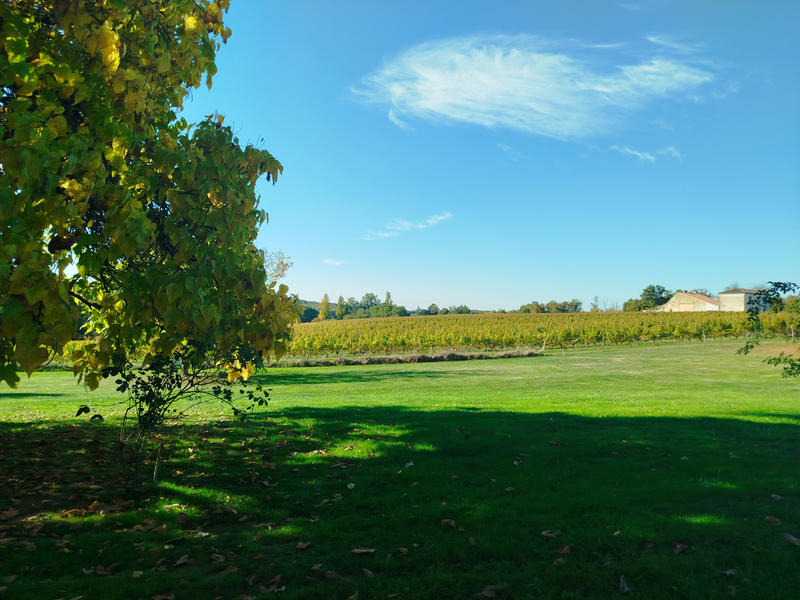 Maison - 3 105 m² - 6 pièces