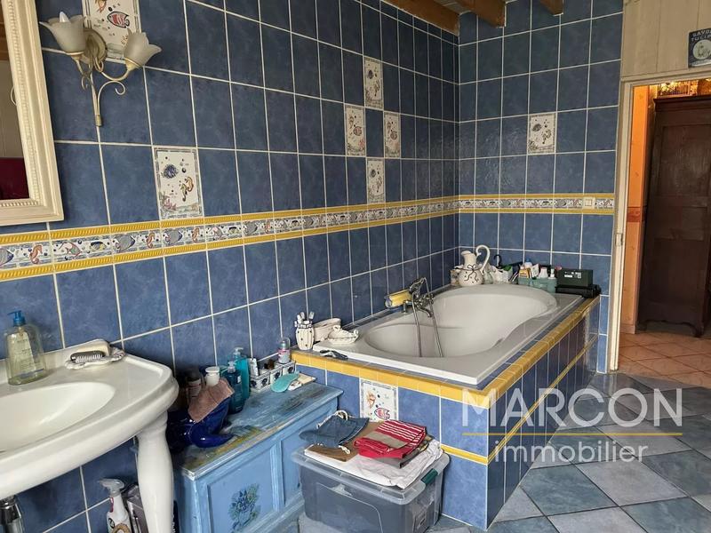 Maison de village - 197 m² - 6 pièces