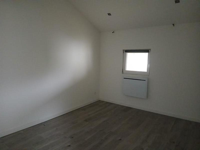 Maison - 270 m² - 5 pièces