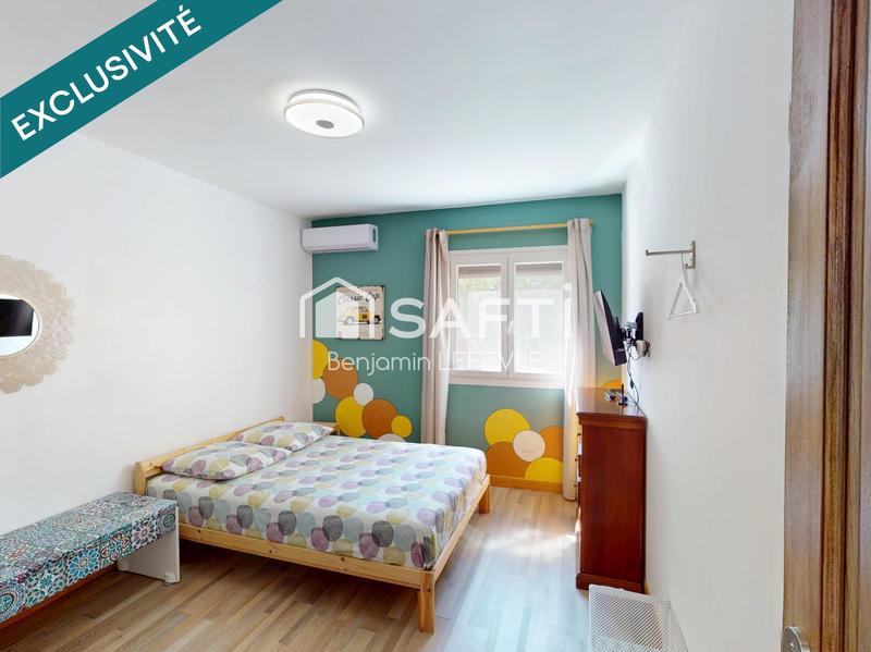 Maison - 240 m² - 7 pièces