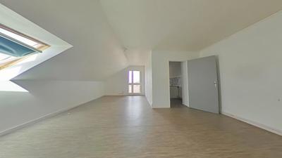 Appartement ancien - 79 m² - 4 pièces