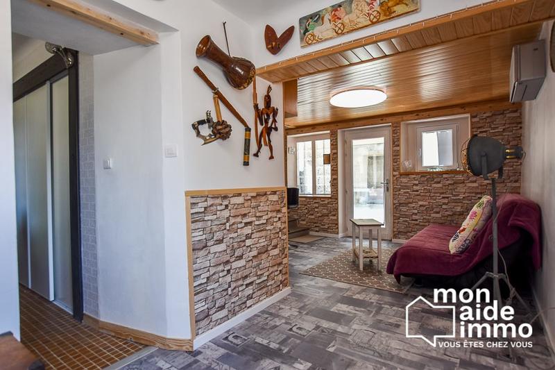 Maison - 104 m² - 5 pièces