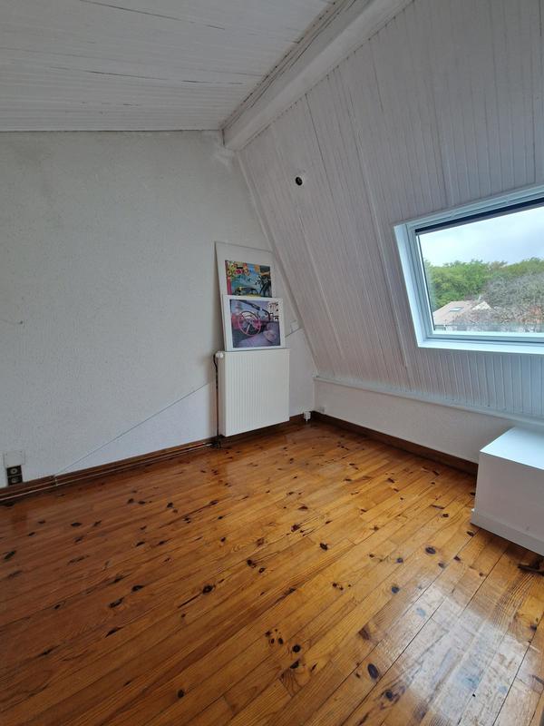 Maison - 104 m² - 5 pièces